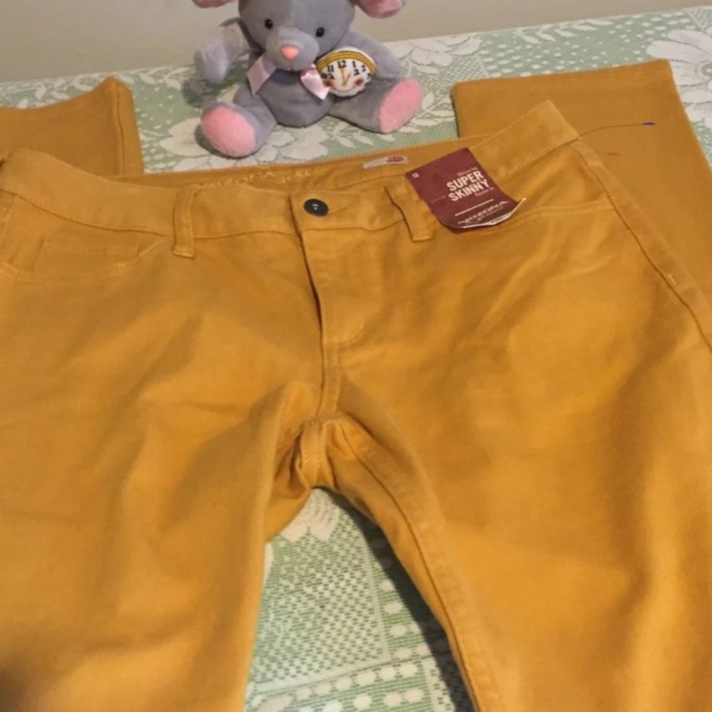Ladies new Arizona jeans